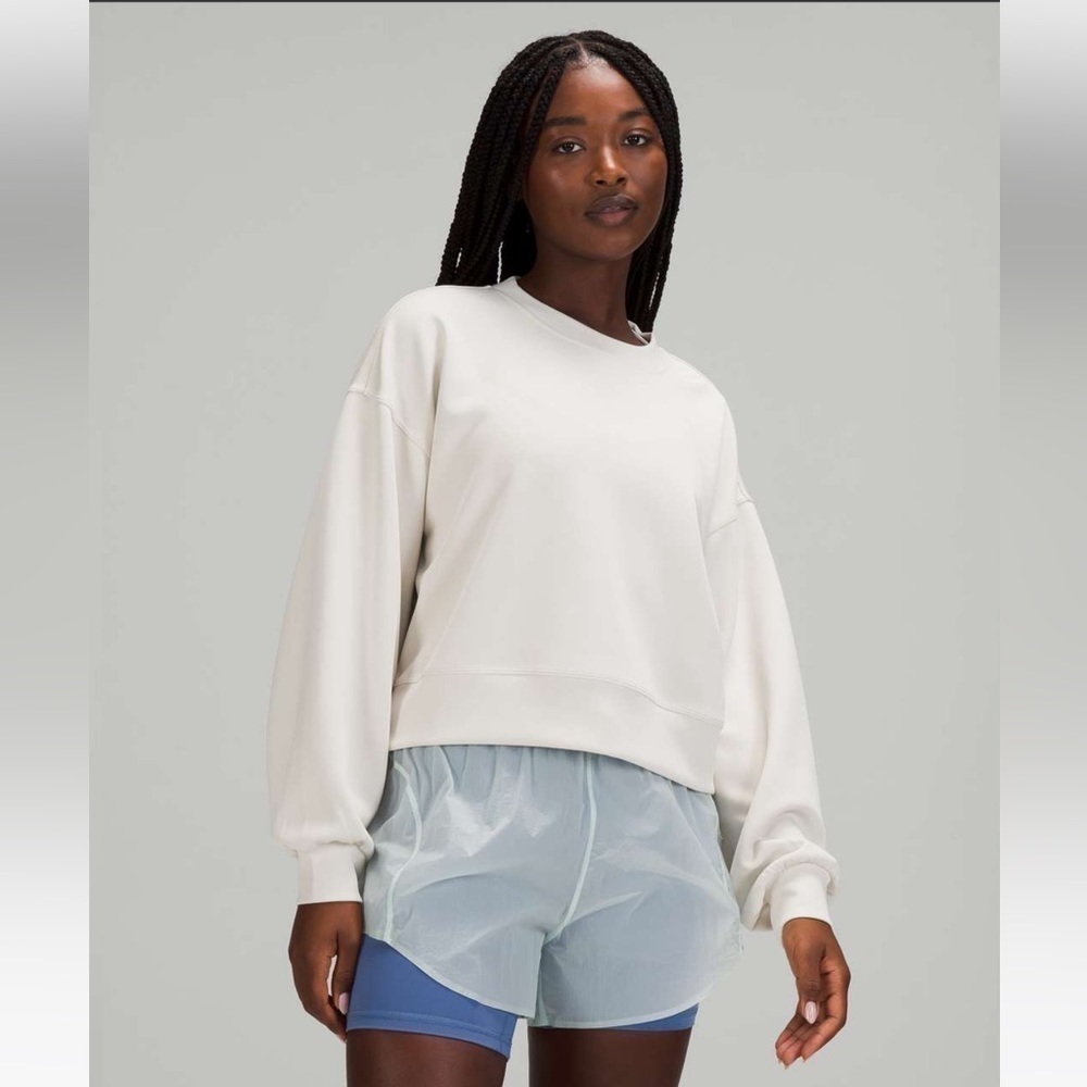 Lululemon Perfectly Oversized Cropped Crew Softstreme White Opal size 8